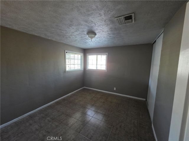 44108 Gadsden Avenue, Lancaster, CA 93534
