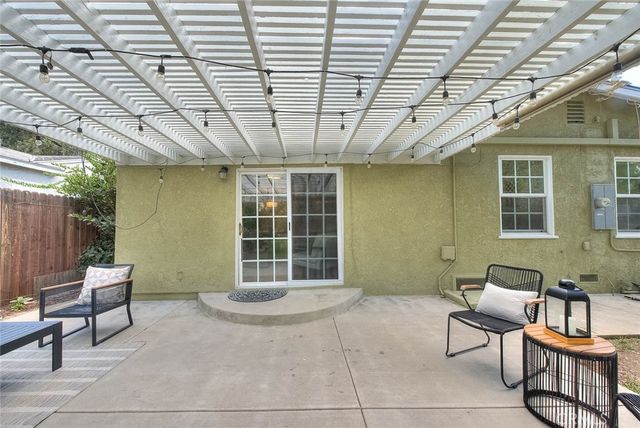 1933 W Jacaranda Place, Fullerton, CA 92833