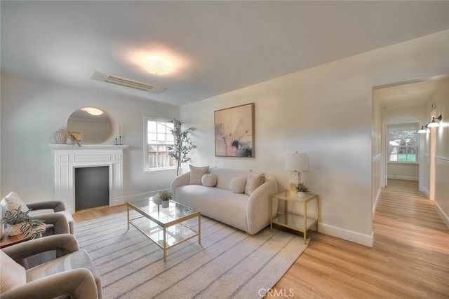 1933 W Jacaranda Place, Fullerton, CA 92833