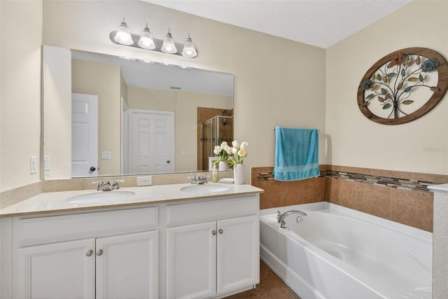 442 KESTREL DRIVE, Groveland, FL 34736