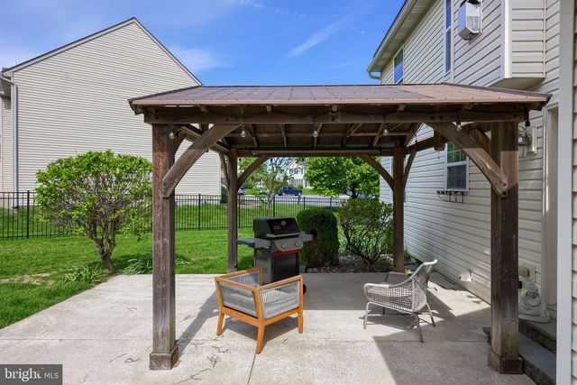 13 S LARKSPUR DR, Palmyra, PA 17078