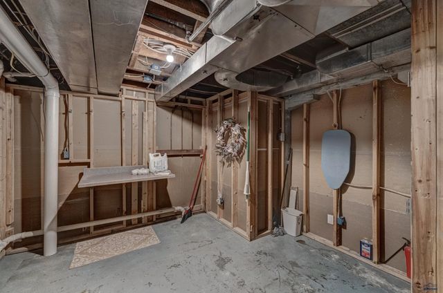 3812 W MAIN, Rapid City, SD 57702