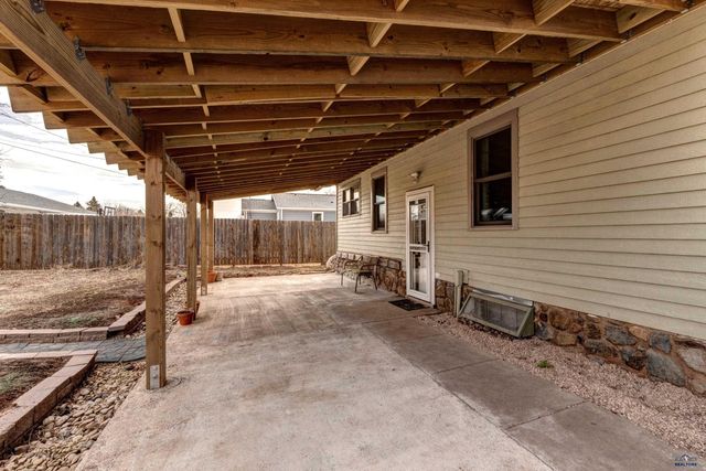 3812 W MAIN, Rapid City, SD 57702