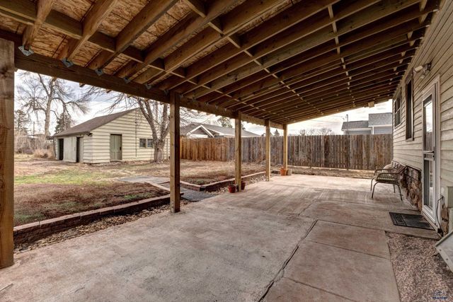 3812 W MAIN, Rapid City, SD 57702