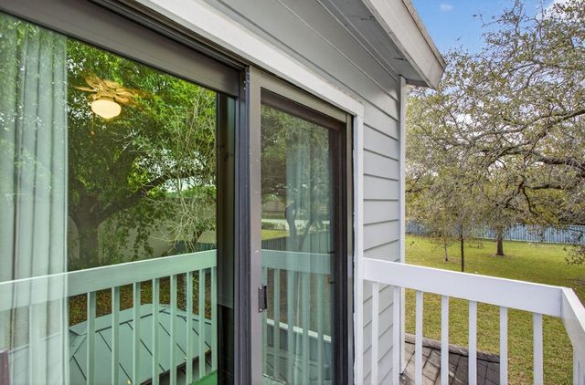 2047 Winners Circle 2047, North Lauderdale, FL 33068