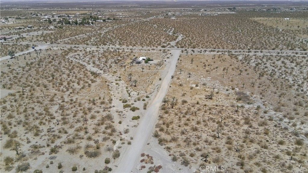 Image 10 of property listing at 0 Azure View Road, Pinon Hills, CA 92372