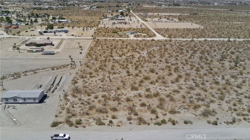 Image 4 of property listing at 0 Azure View Road, Pinon Hills, CA 92372