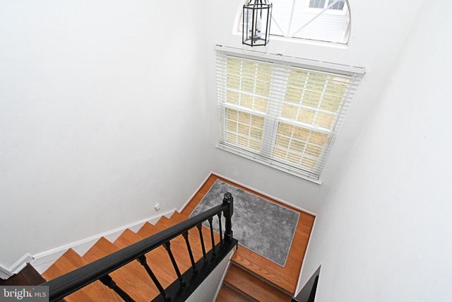 32 SKYVIEW WAY, Newtown, PA 18940