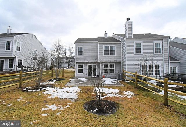 32 SKYVIEW WAY, Newtown, PA 18940