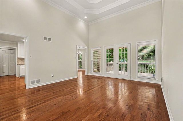 977 Sunny Glenn Court, Lawrenceville, GA 30043