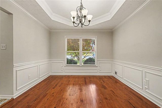 977 Sunny Glenn Court, Lawrenceville, GA 30043