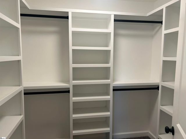 226 Lakewood Drive, Clinton, SC 29325