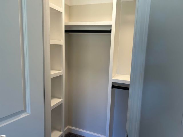 226 Lakewood Drive, Clinton, SC 29325