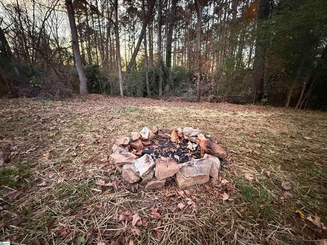 226 Lakewood Drive, Clinton, SC 29325