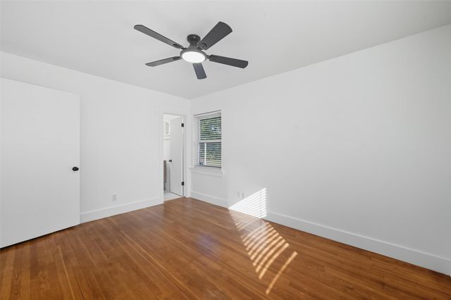 2251 Hartline Drive, Dallas, TX 75228