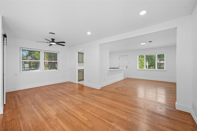 2251 Hartline Drive, Dallas, TX 75228