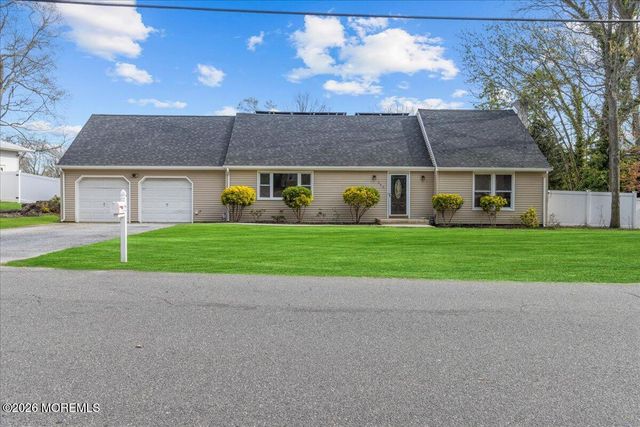 353 Constitution Drive, Forked River, NJ 08731