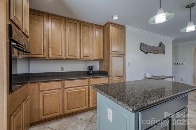2553 Genes Loop, Morganton, NC 28655