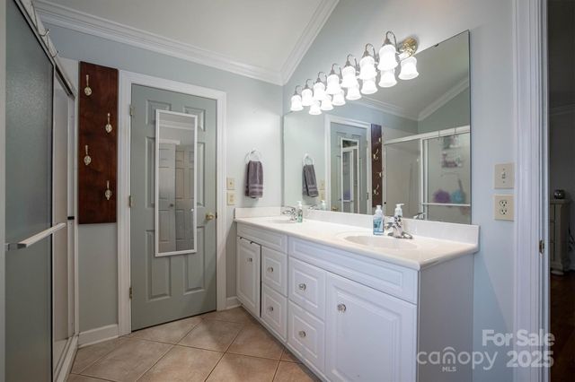 2553 Genes Loop, Morganton, NC 28655