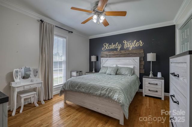 2553 Genes Loop, Morganton, NC 28655