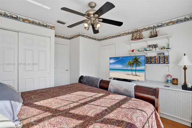 16419 Sapphire Pl, Weston, FL 33331