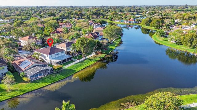 16419 Sapphire Pl, Weston, FL 33331