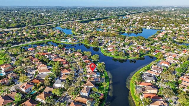 16419 Sapphire Pl, Weston, FL 33331