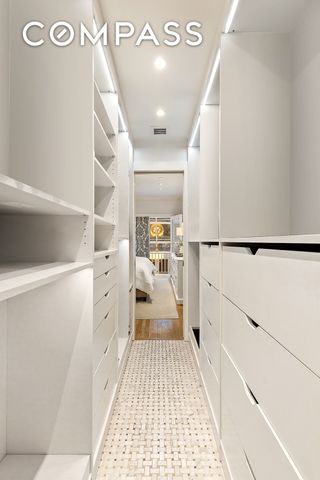 14 E 68th Street B, New York City, NY 10065