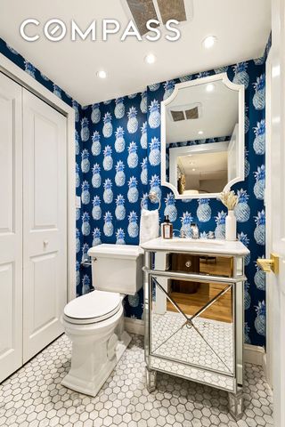 14 E 68th Street B, New York City, NY 10065