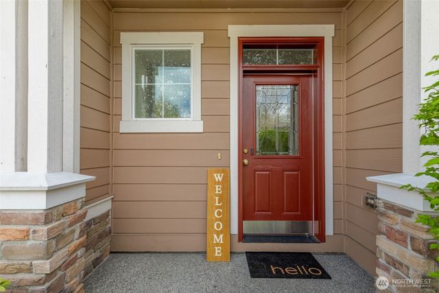 19728 77th Place NE, Kenmore, WA 98028