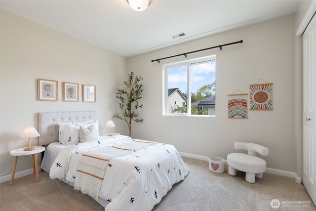 19728 77th Place NE, Kenmore, WA 98028