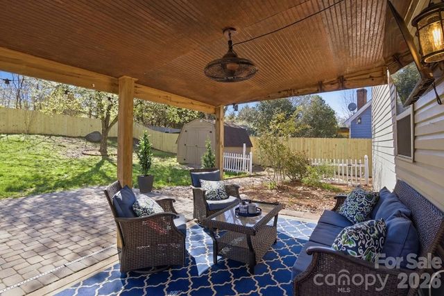 12238 Taos Court, Charlotte, NC 28277