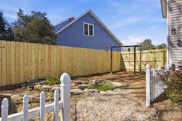 12238 Taos Court, Charlotte, NC 28277