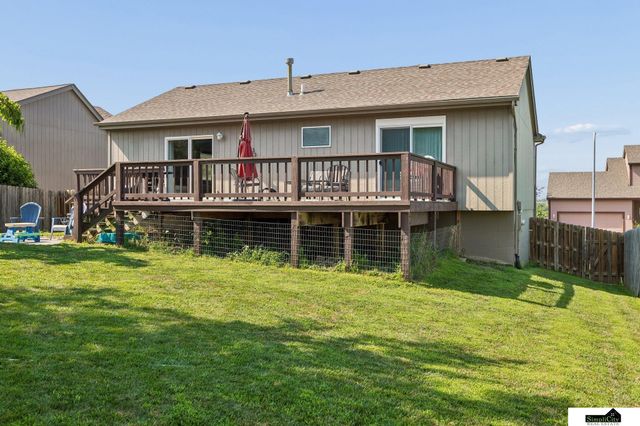 14631 Kansas Avenue, Omaha, NE 68116