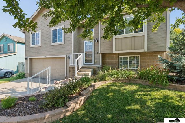 14631 Kansas Avenue, Omaha, NE 68116