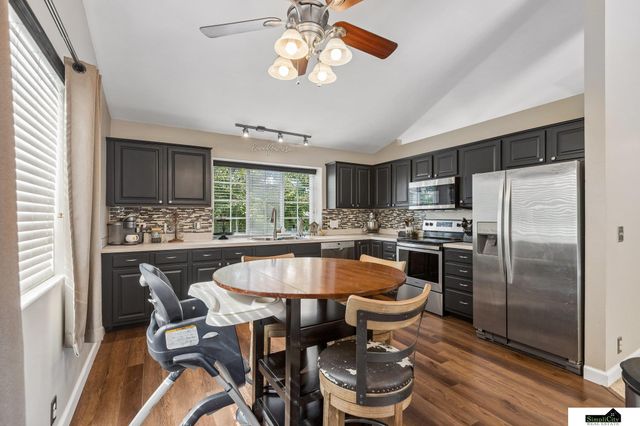 14631 Kansas Avenue, Omaha, NE 68116