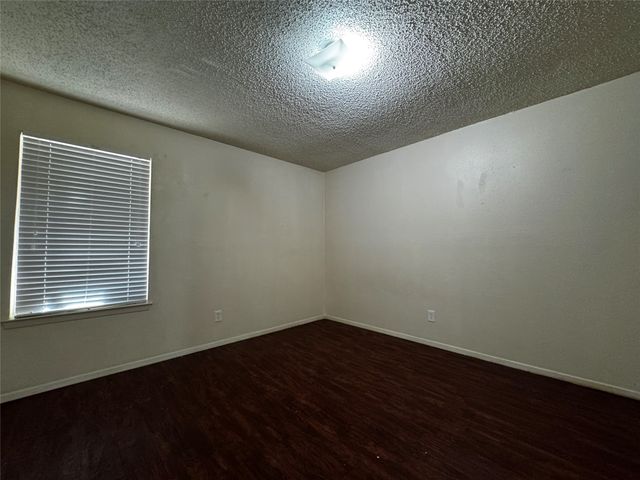 2546 Windy Pine Lane, Arlington, TX 76015