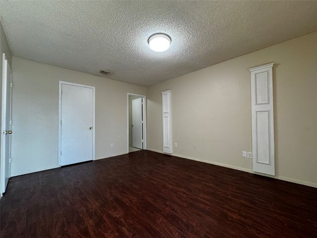 2546 Windy Pine Lane, Arlington, TX 76015