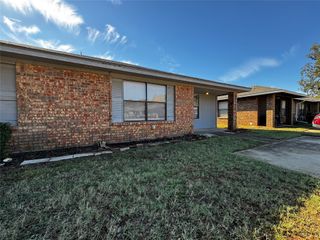 2546 Windy Pine Lane, Arlington, TX 76015