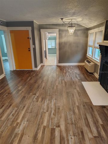 205 LENOX STREET, Lakeland, FL 33803