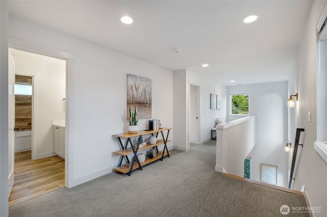 10317 Sand Point Way NE, Seattle, WA 98125