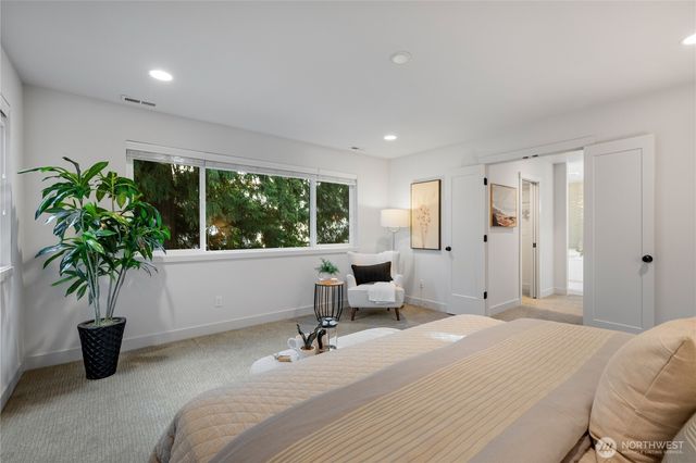 10317 Sand Point Way NE, Seattle, WA 98125