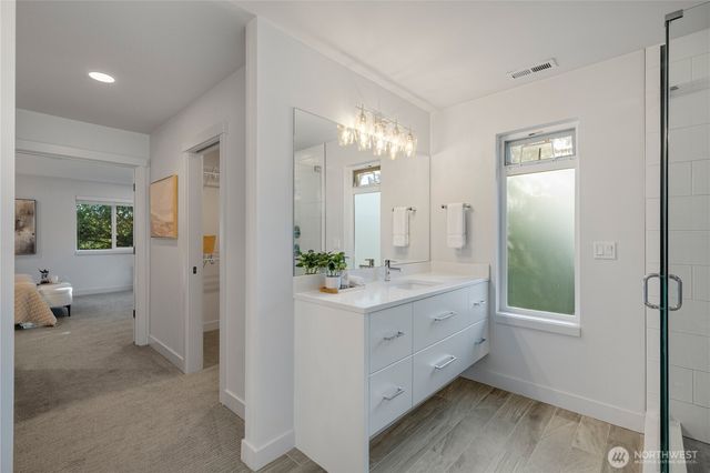 10317 Sand Point Way NE, Seattle, WA 98125