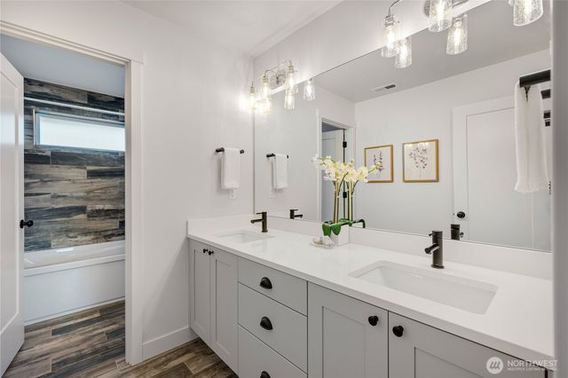 10317 Sand Point Way NE, Seattle, WA 98125