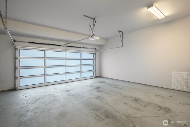 10317 Sand Point Way NE, Seattle, WA 98125