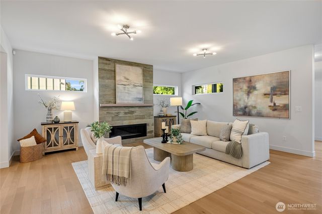 10317 Sand Point Way NE, Seattle, WA 98125