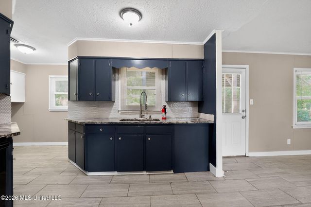 1623 Wilhurst Street, Jackson, MS 39211
