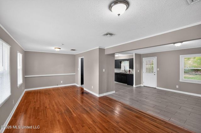 1623 Wilhurst Street, Jackson, MS 39211