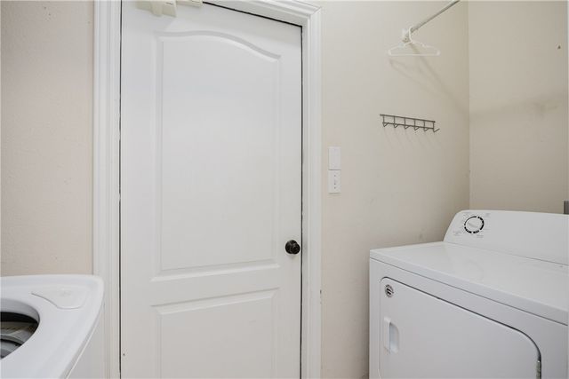 15102 Leeward Dr 502, Corpus Christi, TX 78418