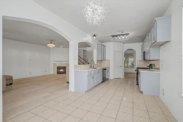 24 Old Presidio Drive, Manvel, TX 77578